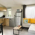Mobil Confortable Avec Terrasse A - Api-1-52-1436 * Dolus d'Oléron
