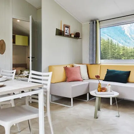 Mobil Confortable Avec Terrasse A - Api-1-52-1436 * Dolus d'Oléron