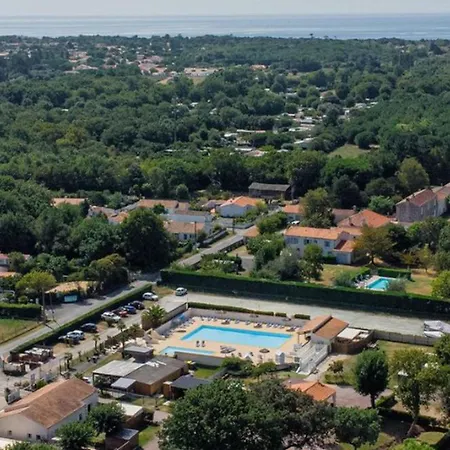 Mobil Confortable Avec Terrasse A - Api-1-52-1436 Κάμπινγκ