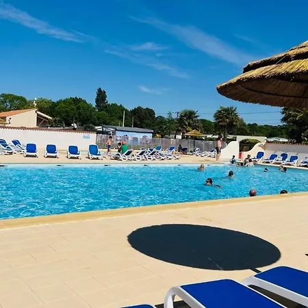 Camping Mobil Confortable Avec Terrasse A - Api-1-52-1436 Dolus d'Oléron