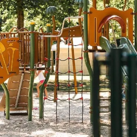 Parque de Campismo Mobil Confortable Avec Terrasse à Dolus-d'oléron - Api-1-52-1436 Dolus d'Oléron