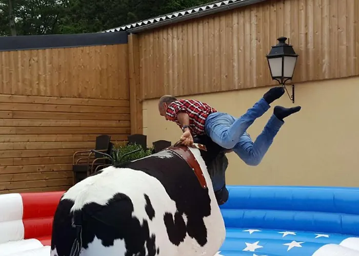 Mobil Confortable Avec Terrasse à Dolus-d'oléron - Api-1-52-1436 Camping *